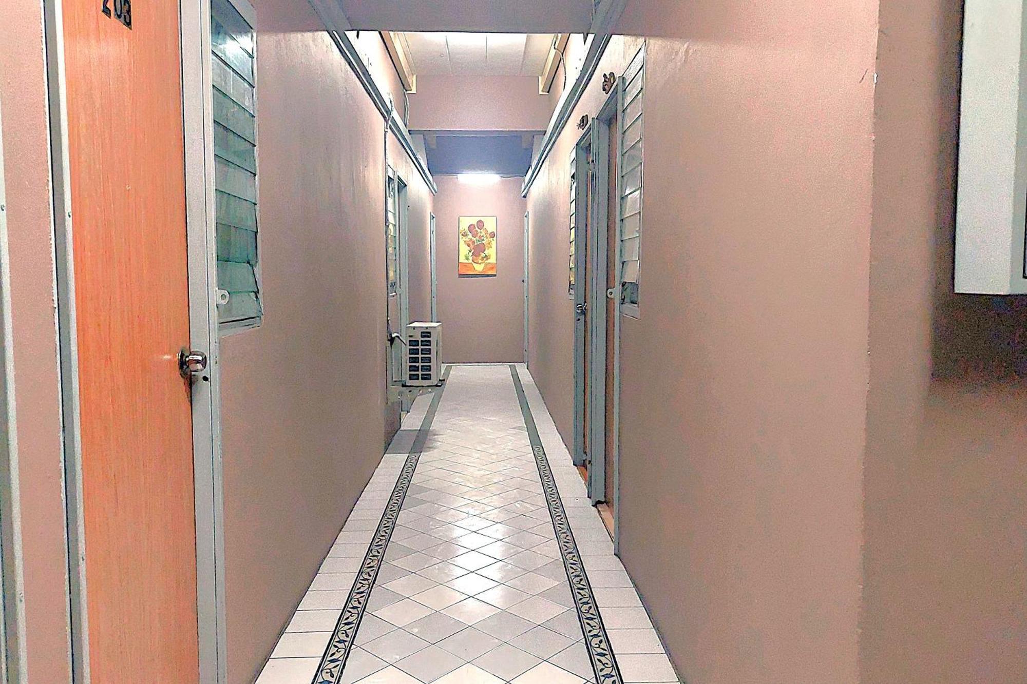 Oyo 457 パナサン ヴィラ【スタッフワクチン接種済み】 バンコク都 エクステリア 写真